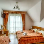 Skalny 3*